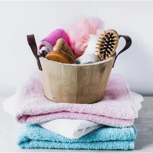 clean-hair-accessories